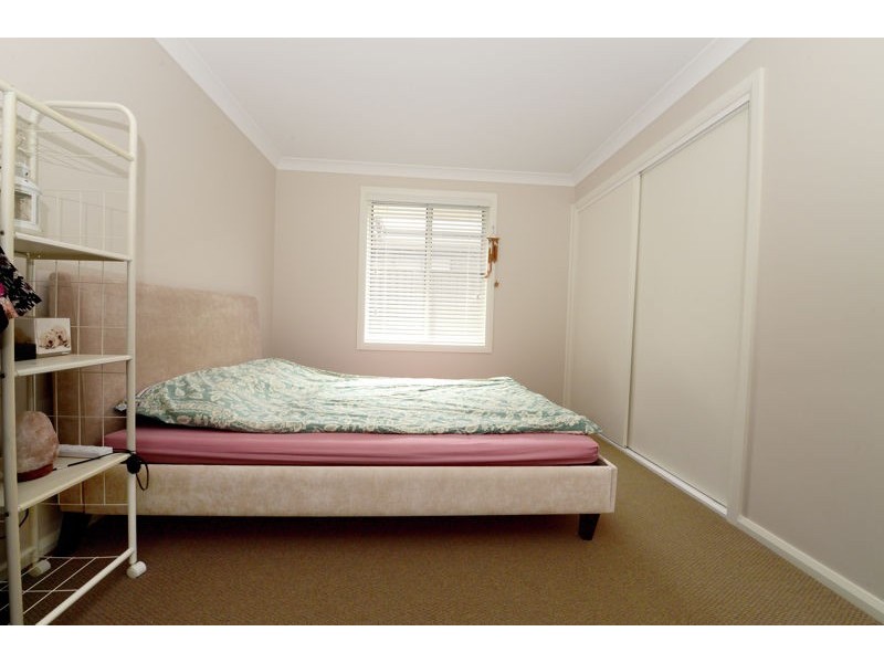 3 Dinant rd, Edmondson Park NSW 2174