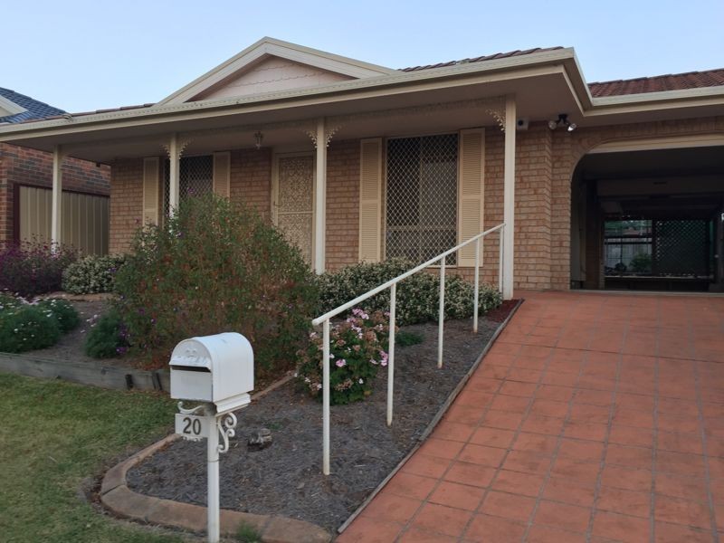 20 Burkhart Place, Minto NSW 2566