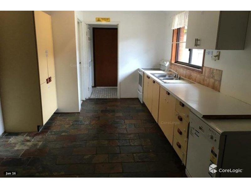 26 Raphael Street, Greenfield Park NSW 2176