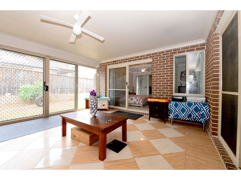 28 Snowy Ave, Minto NSW 2566