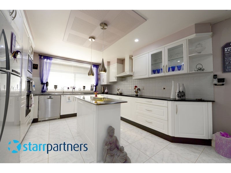 66 Brisbane Road, St Johns Park NSW 2176