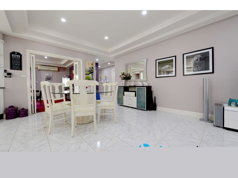 66 Brisbane Road, St Johns Park NSW 2176