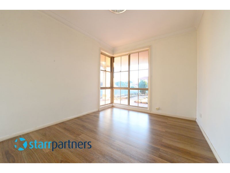 2 Lavender Close, Casula NSW 2170