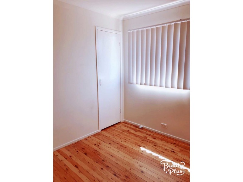 46 The parkway, Bradbury NSW 2560