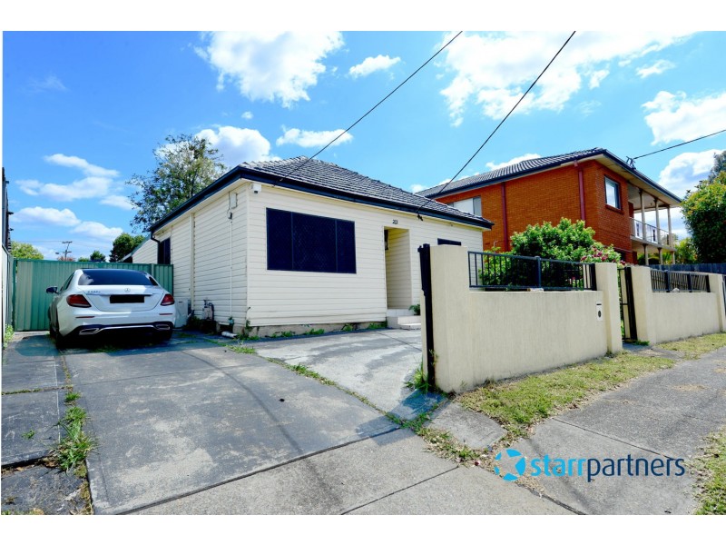 201 Fairfield Street, Yennora NSW 2161