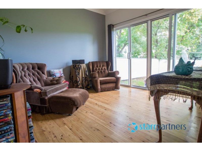 45 Surrey Street, Minto NSW 2566