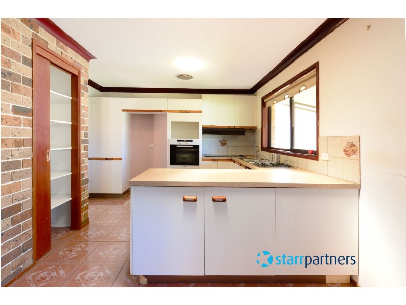 9 Kiriwina Place, Glenfield NSW 2167