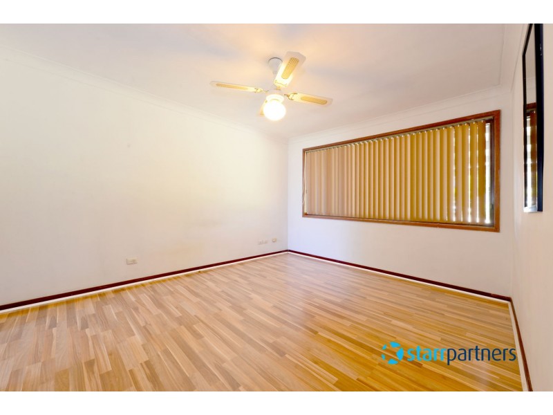 9 Kiriwina Place, Glenfield NSW 2167