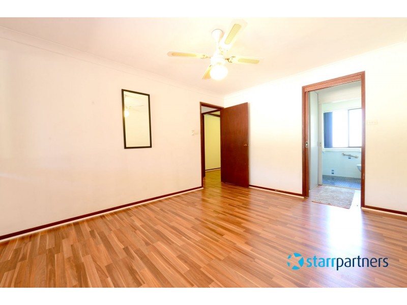 9 Kiriwina Place, Glenfield NSW 2167