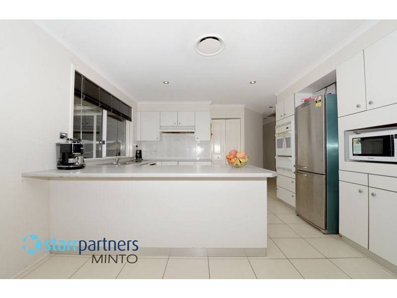 4 Cobourg Place, Bow Bowing NSW 2566