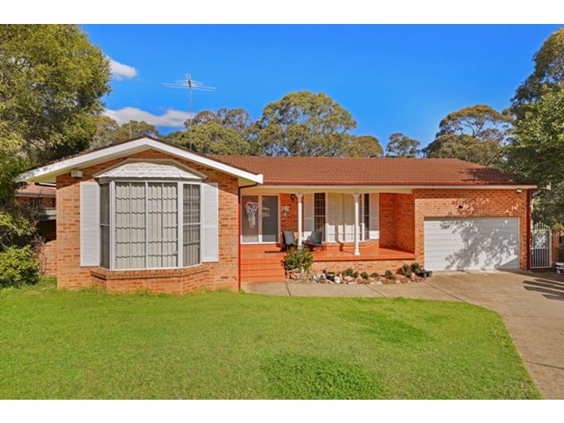 25 Hewitt Place, Minto NSW 2566