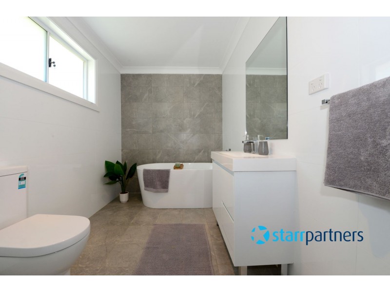 3/90 Brisbane St, Oxley Park NSW 2760