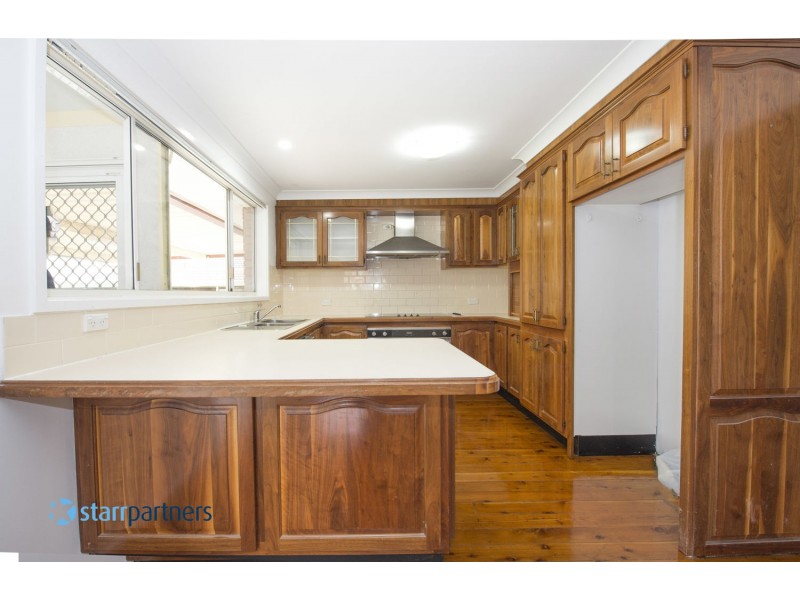 23 Brunswick Crescent, St Johns Park NSW 2176