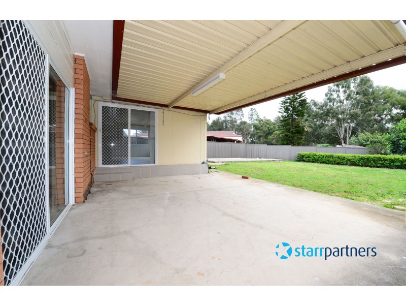 23 Brunswick Crescent, St Johns Park NSW 2176