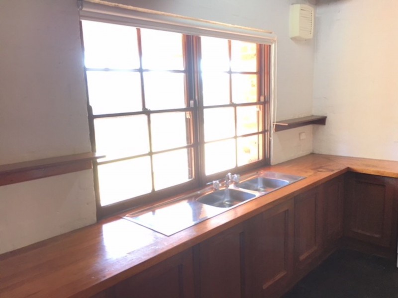 42 Cabbage Tree Road, Kurrajong NSW 2758