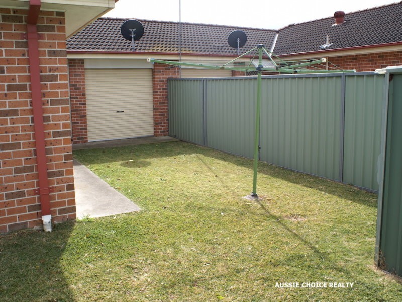Villa 2/9 Ivory Place, Richmond NSW 2753