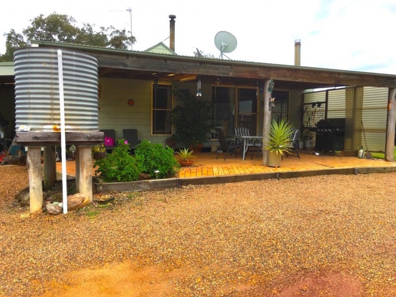 1800 Putty Valley Road, Putty NSW 2330