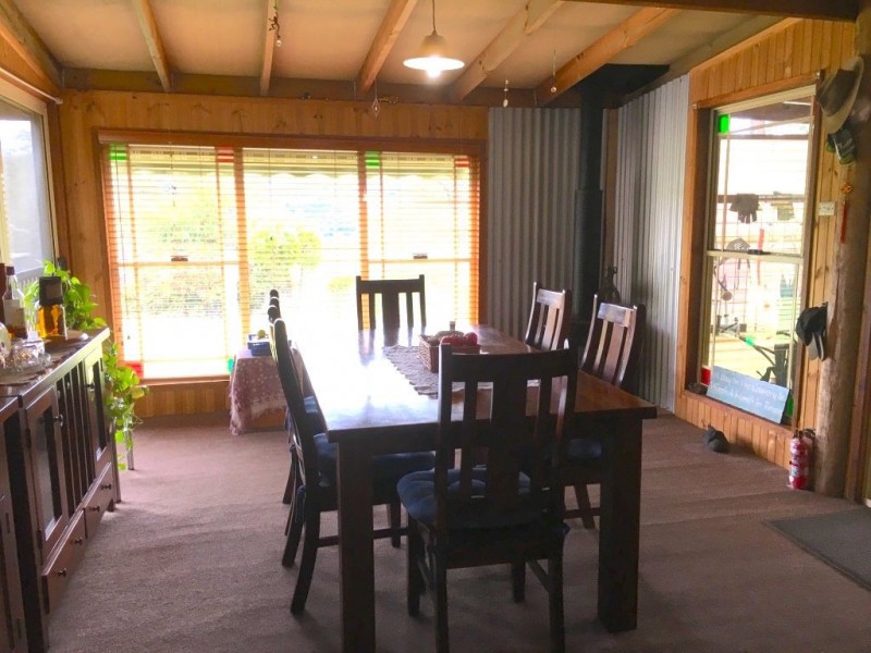 1800 Putty Valley Road, Putty NSW 2330