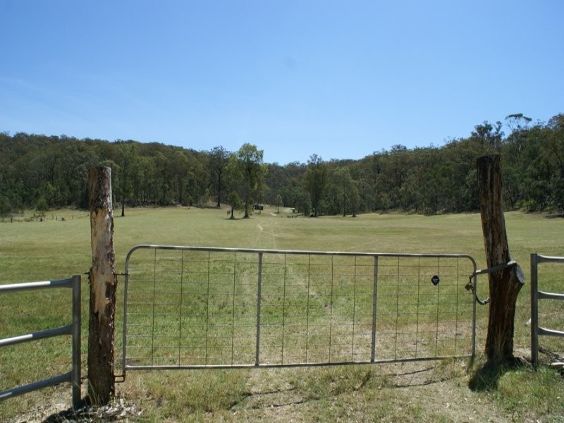 L24 Putty Road, Putty NSW 2330