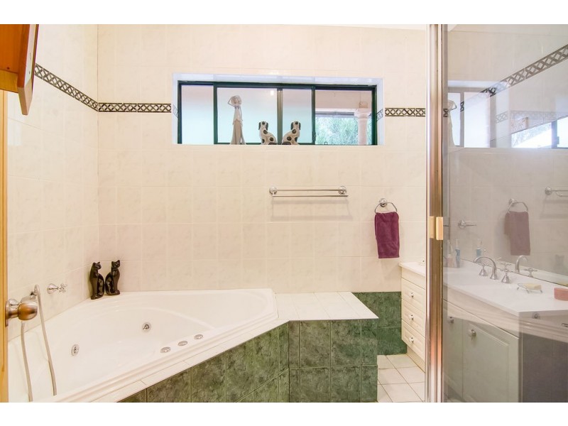 89 ROBERTS CREEK ROAD, East Kurrajong NSW 2758