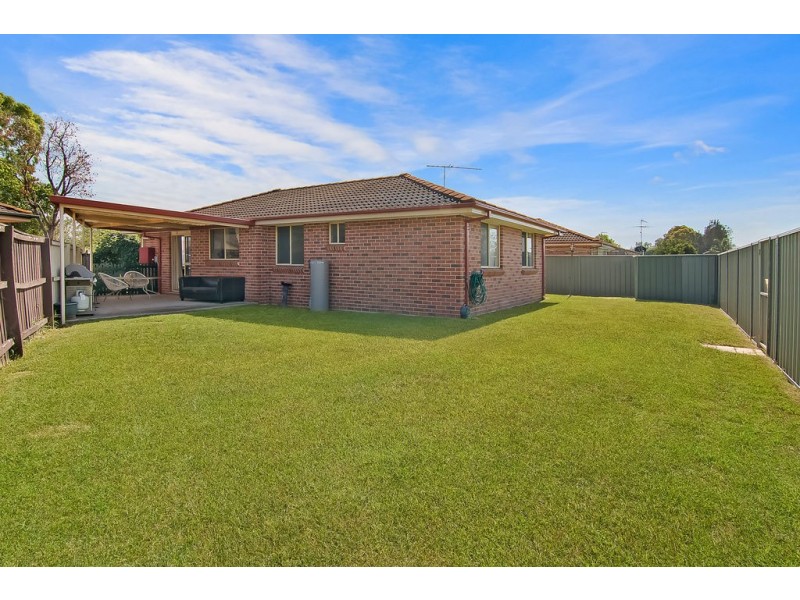 Villa 2/9 Ivory Place, Richmond NSW 2753