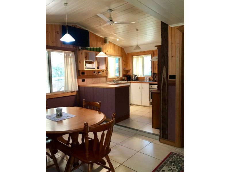 2120F Putty Road, Colo NSW 2756