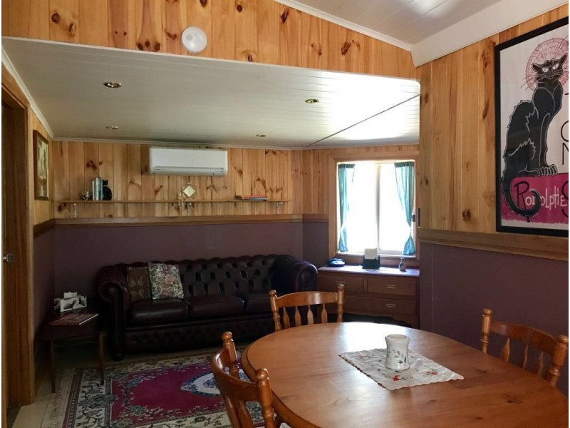 2120F Putty Road, Colo NSW 2756