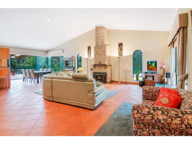 89 ROBERTS CREEK ROAD, East Kurrajong NSW 2758