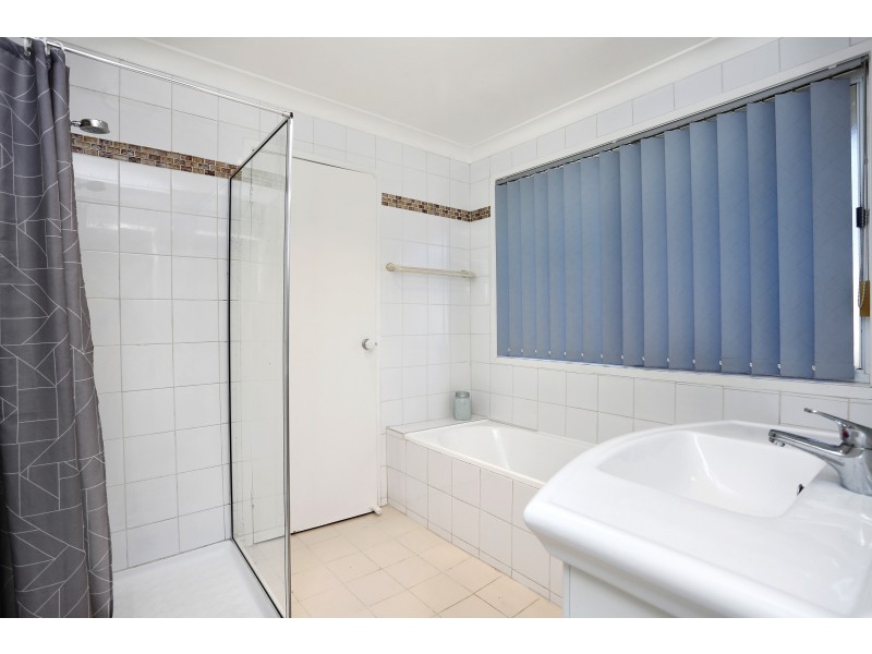 5 Finnan Pl, Bligh Park NSW 2756