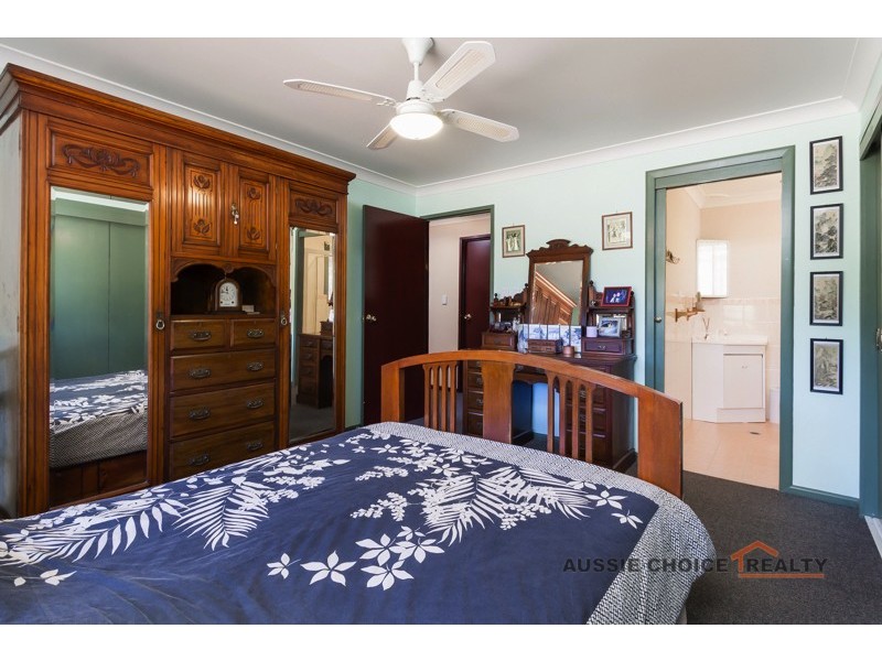 5803 Putty Rd, Putty NSW 2330