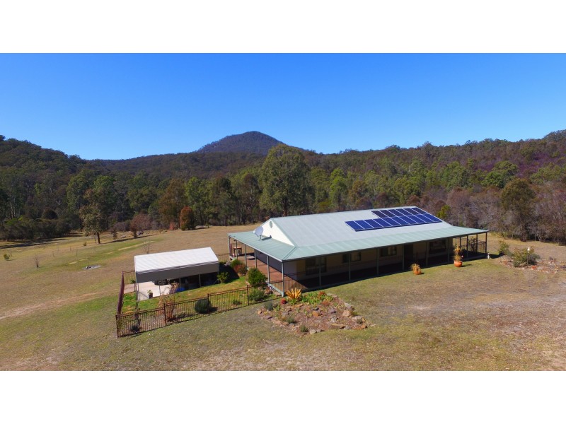 5803 Putty Rd, Putty NSW 2330