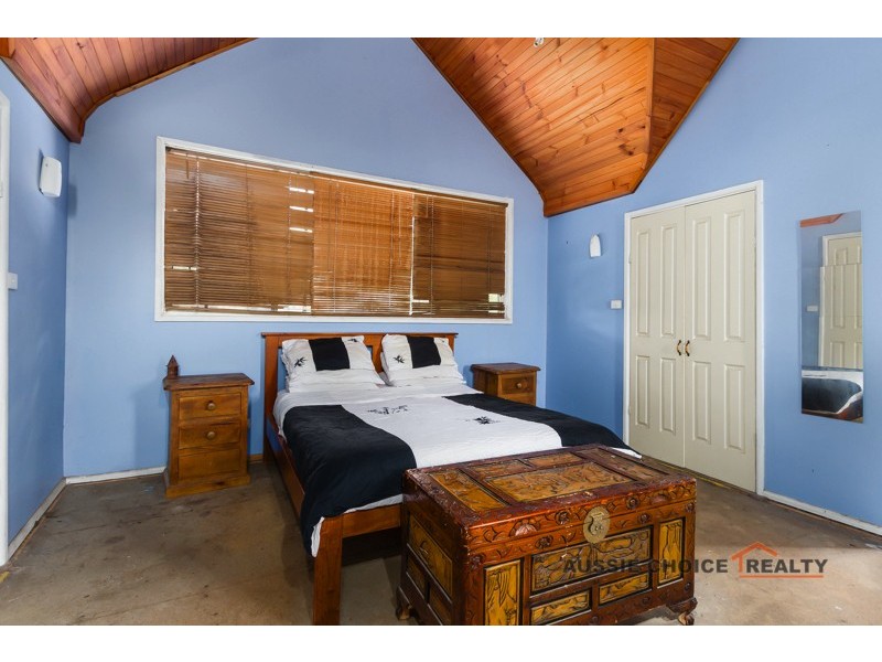 369 Lieutenant Bowen Dr, Bowen Mountain NSW 2753