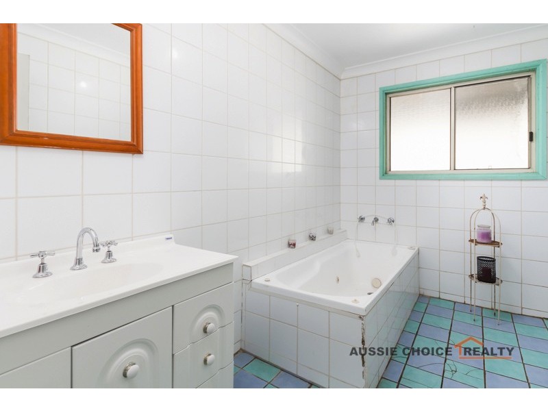 369 Lieutenant Bowen Dr, Bowen Mountain NSW 2753