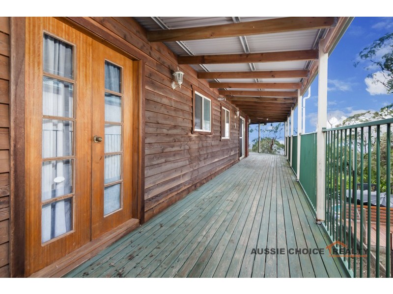 369 Lieutenant Bowen Dr, Bowen Mountain NSW 2753