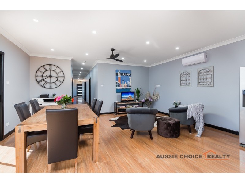 18 James St, South Windsor NSW 2756