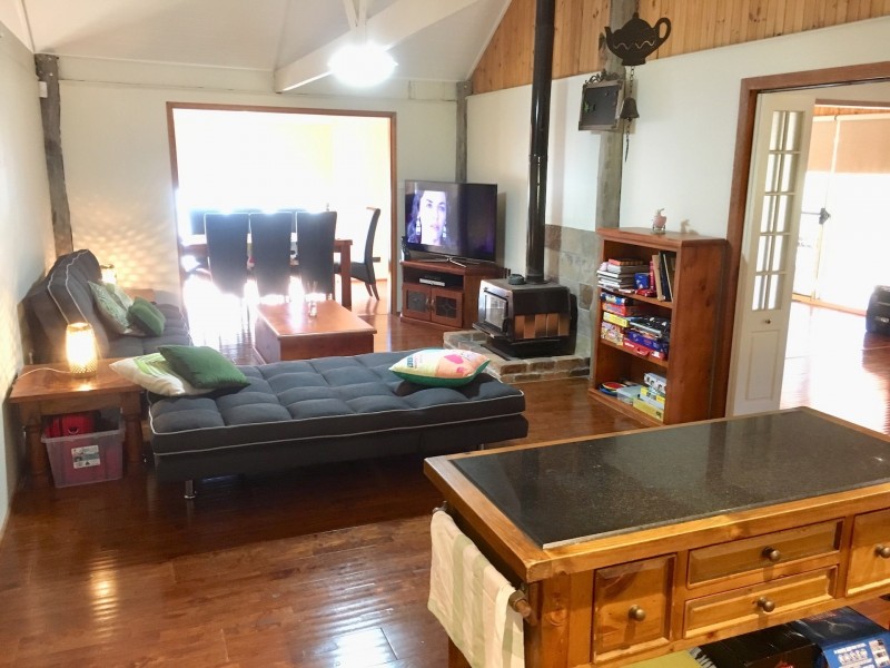 1780 Putty Valley Rd, Putty NSW 2330