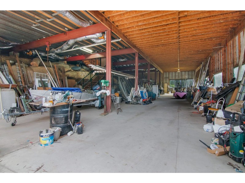 89 ROBERTS CREEK ROAD, East Kurrajong NSW 2758