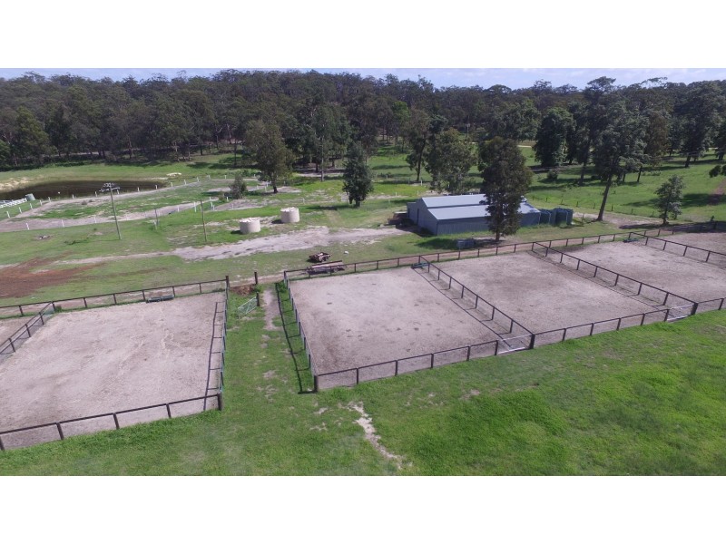 8209 Putty Road, Putty NSW 2330