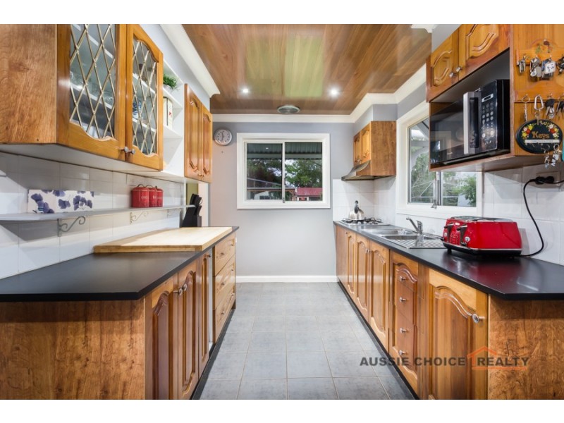 9 Barina Dr, Colo Heights NSW 2756