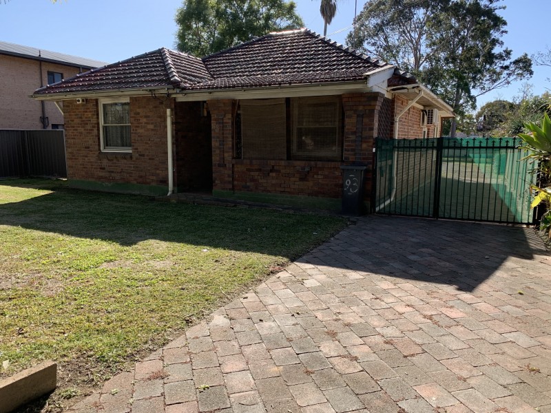 93 Lennox St, Richmond NSW 2753