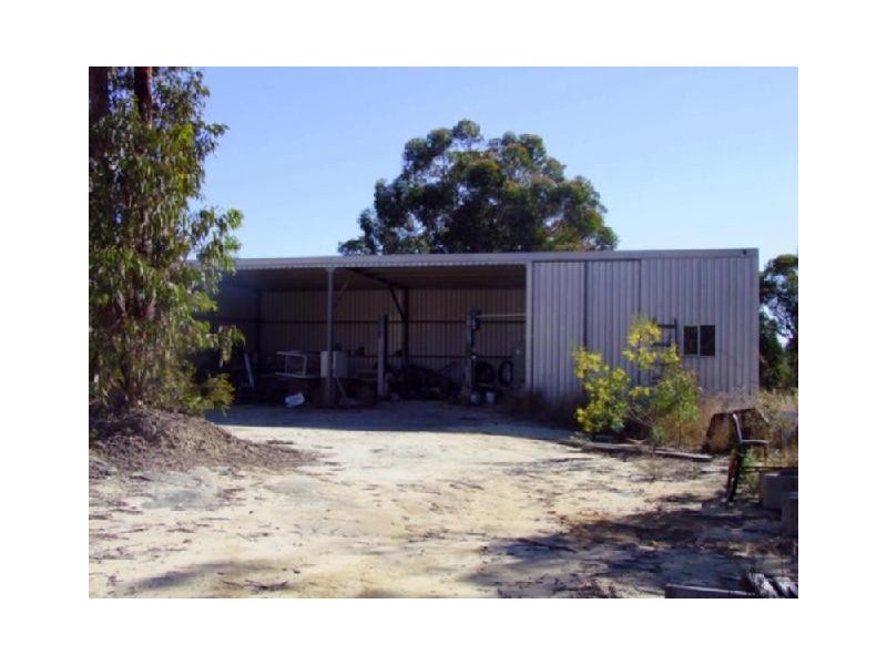 8870 Putty Road, Putty NSW 2330