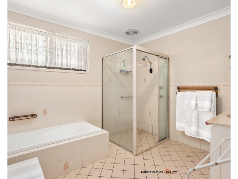 82 Waterman Street, Old Bar NSW 2430