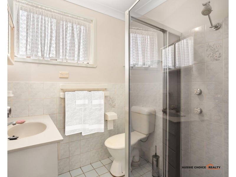 82 Waterman Street, Old Bar NSW 2430