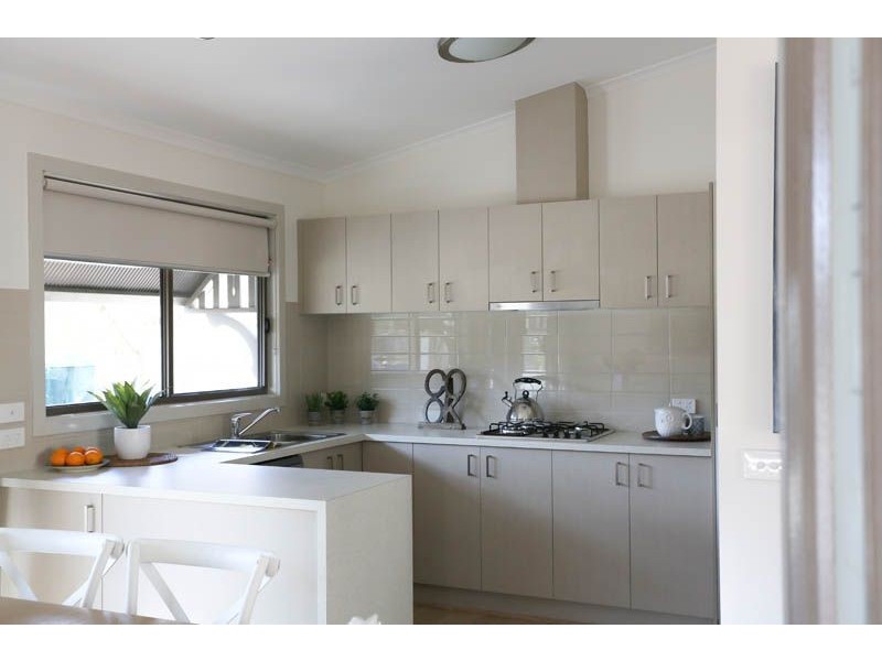 Residence 80 508 Wagga Road, Albury NSW 2640