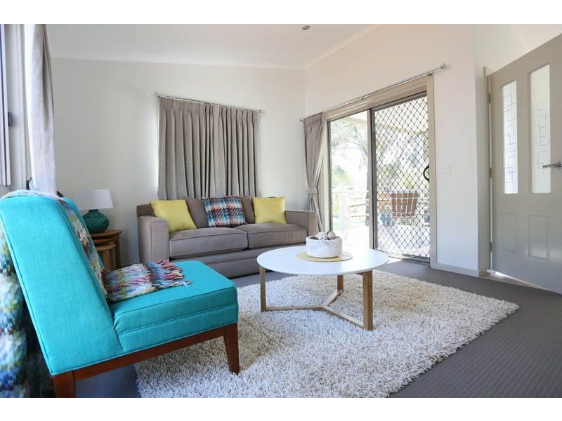 Residence 78 508 Wagga Road, Albury NSW 2640