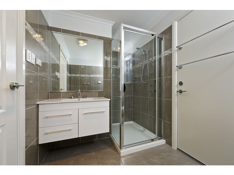 Residence 74 91 Mackellar Street, Emu Plains NSW 2750