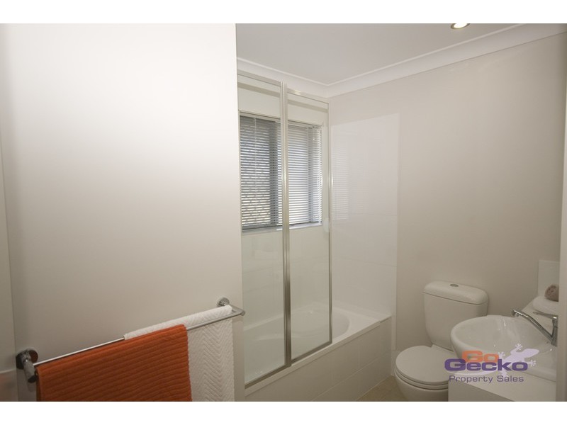 45 Blaxland Crecent, Redbank Plains QLD 4301