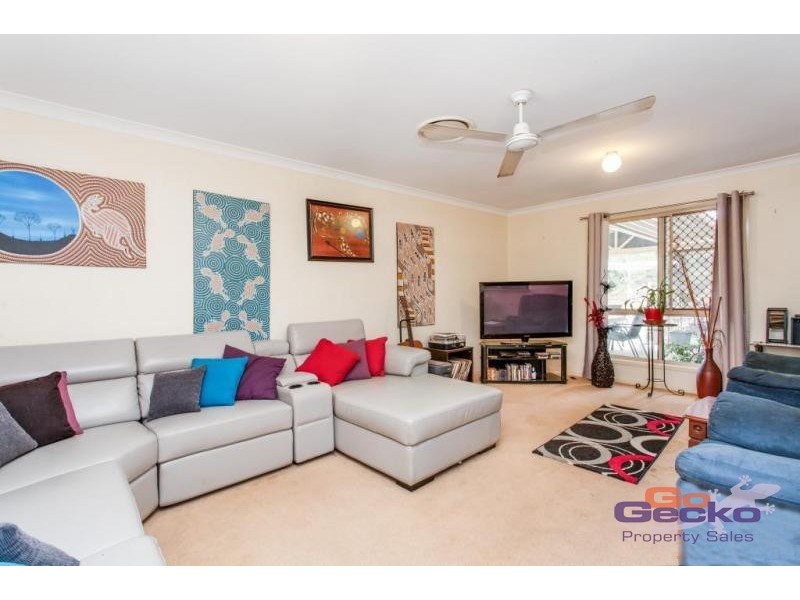 11 Avoca Court, Collingwood Park QLD 4301