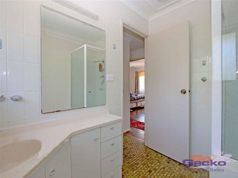 16 Philip Street, Redbank Plains QLD 4301