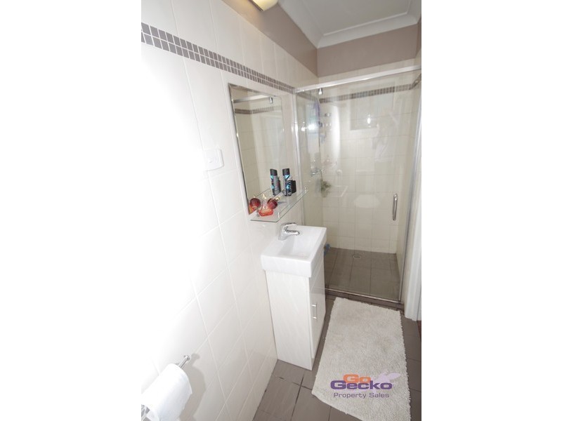 60 Addison Road, Camira QLD 4300